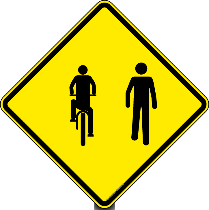 Transito compartilhado por ciclistas e pedestres